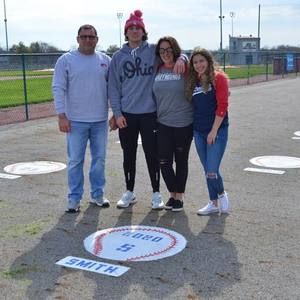 Meet your Posher, Holly